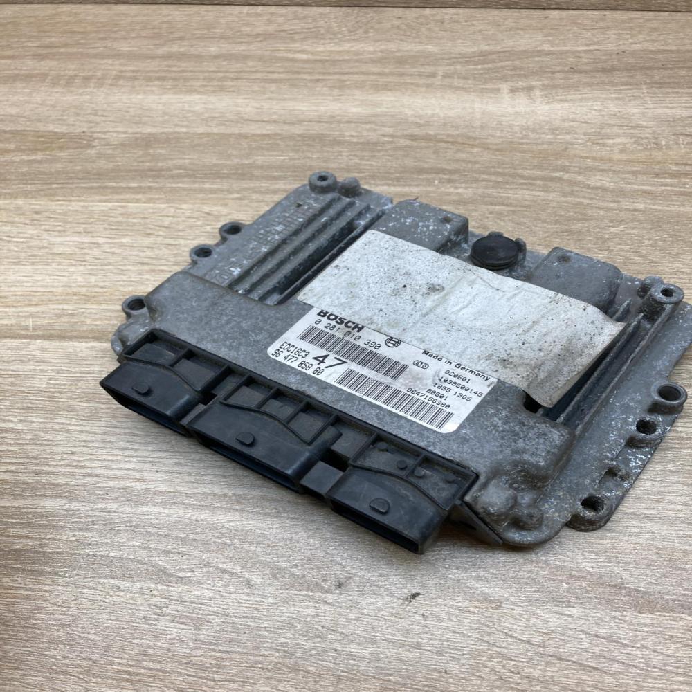 9647785880 0281010390  Engine control unit/module ECU Peugeot 307
