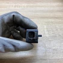 89173 42080   Airbag deployment crash/impact sensor Toyota RAV 4 (XA20)