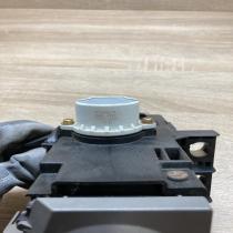 89451 47030 192300 2020  Gear shifter/selector Toyota Prius (XW20)