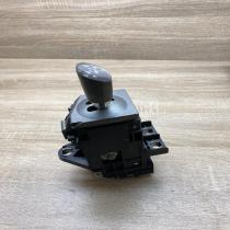 89451 47030 192300 2020  Gear shifter/selector Toyota Prius (XW20)
