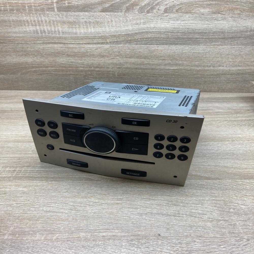 344183129 13263051  Radio/CD/DVD/GPS head unit Opel Astra H