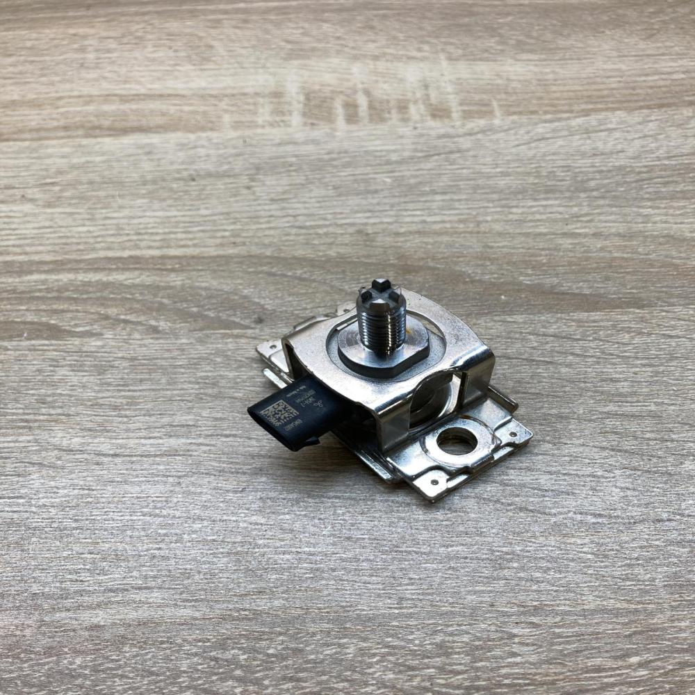 3WS4 7 6945A002  Fuel pressure sensor Mitsubishi Lancer VIII