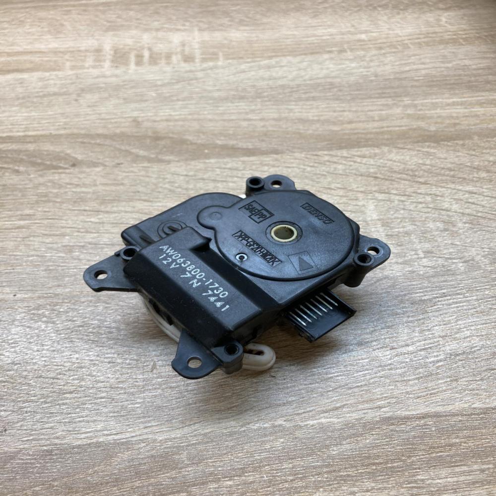 063800 1730 0638001730  Air flap motor/actuator Acura MDX III
