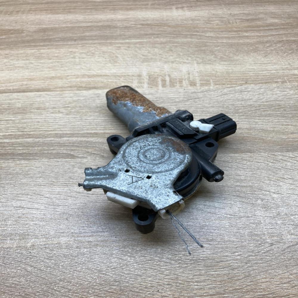 1290A 3042   Front door window regulator motor Honda Civic