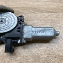 CM012070 803060  Rear door window regulator motor Subaru Outback