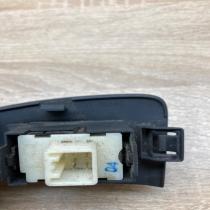 74231 05140 7423105140  Electric window control switch Toyota Avensis T250