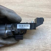 54355381P1   Steering wheel buttons/switches Nissan Almera Tino