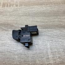 25411 AV600 25411AV600  Electric window control switch Nissan Primera