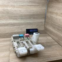 82730 47290 8273047290  Fuse module Toyota Prius (XW20)