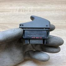 432963K   Electric window control switch Renault Scenic I