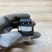 84810 05050 8481005050  Electric window control switch Toyota Avensis T250