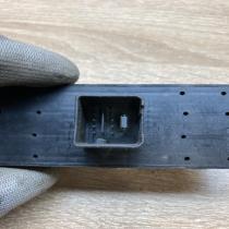 7L6959857A   Electric window control switch Volkswagen Touareg I