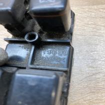 84040 13060 8404013060 514699 Electric window control switch Toyota Corolla Vers