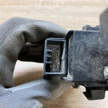 83760 SW E010   Electric window control switch Honda CR-V
