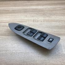 C8H D135 C808 66 350A  Electric window control switch Mazda Premacy