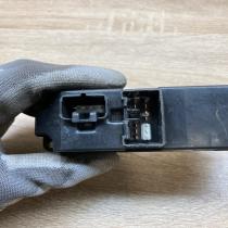 514526   Electric window control switch Mazda 6