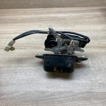 Subaru tribeca   Tailgate/trunk/boot lock/catch/latch Subaru B9 Tribeca