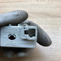 86652 20010 8665220010  Other relay Toyota Prius (XW20)