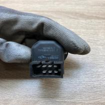 7700847433   Wing mirror switch Renault Scenic I
