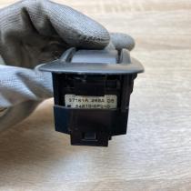 84810 0F010 848100F010 37181A Electric window control switch Toyota Corolla Vers