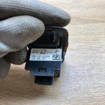 84810 0F010 848100F010 37181A Electric window control switch Toyota Corolla Vers
