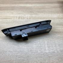 25401 AV640 25401AV640  Electric window control switch Nissan Primera