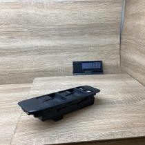 25401 AV640 25401AV640  Electric window control switch Nissan Primera