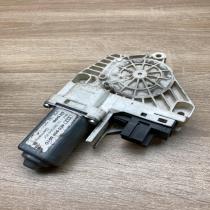 4F0959801D   Front door window regulator motor Audi A6 S6 C6 4F