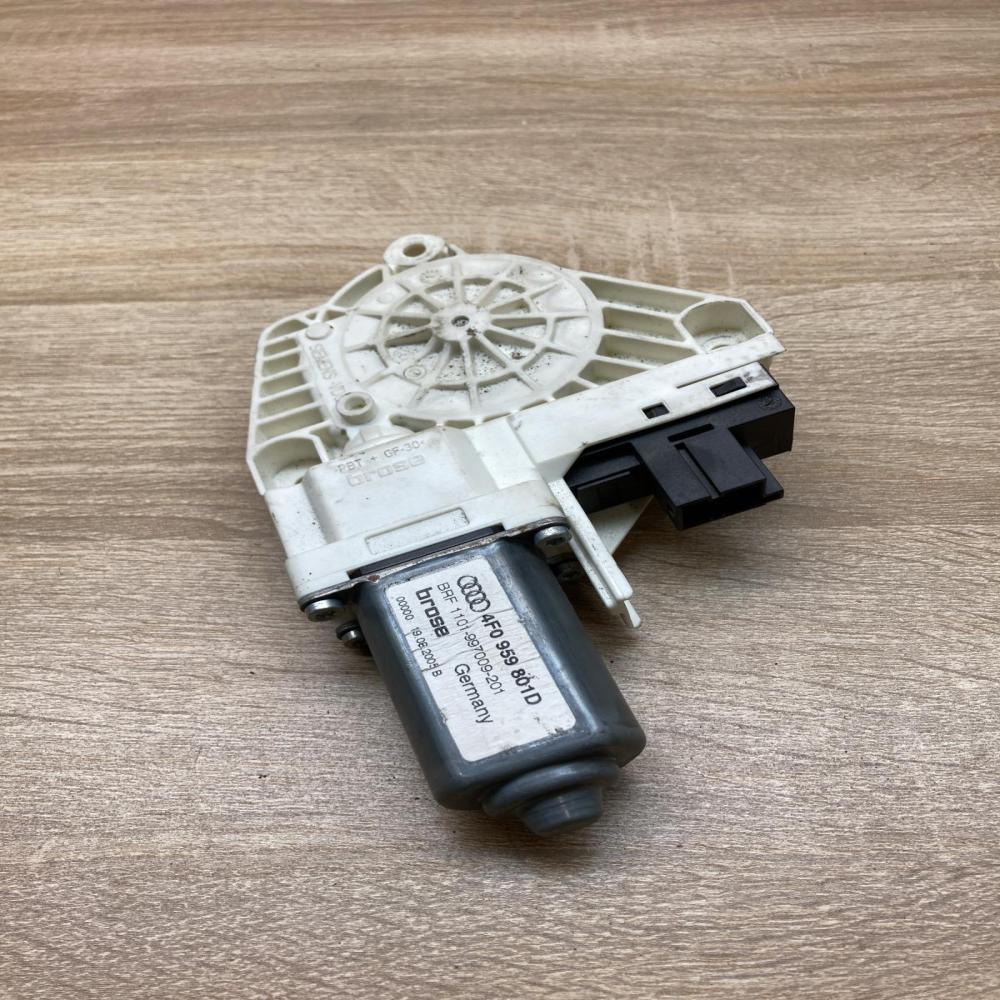 4F0959801D   Front door window regulator motor Audi A6 S6 C6 4F