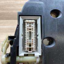 09228757   Speedometer (instrument cluster) Opel Zafira A