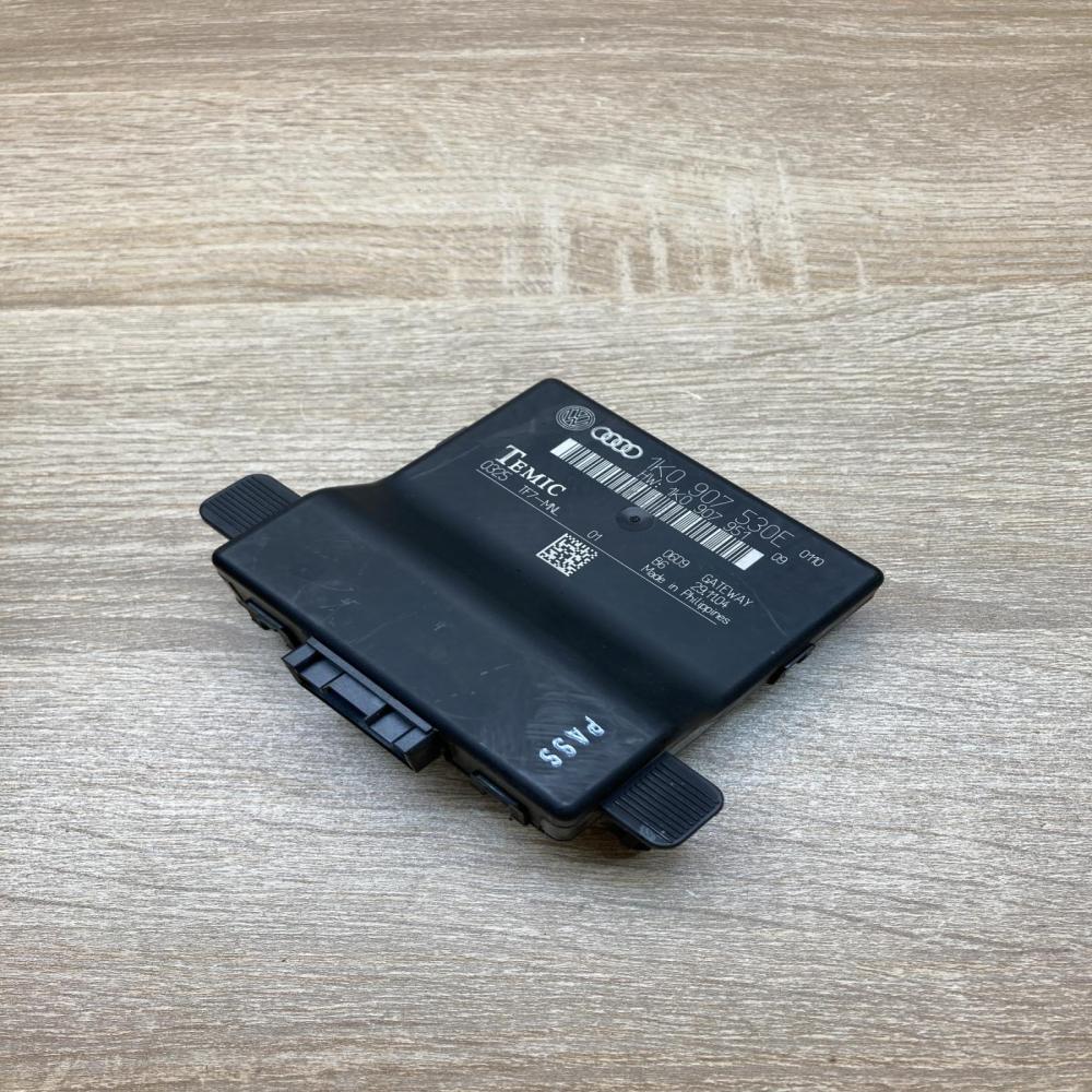1K0907530E 1K0907951  Gateway control module Volkswagen Touran I