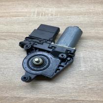 3B9839752CD   Rear door window regulator motor Volkswagen PASSAT B5