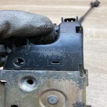 000661 AVY394 Laguna front door lock  Front door lock Renault Laguna II