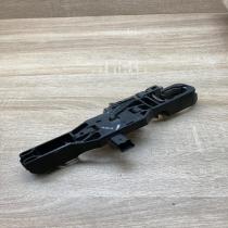 8200008431   Front door exterior handle/bracket Renault Laguna II