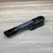 80611 AV600 80611AV600  Front door exterior handle/bracket Nissan Primera