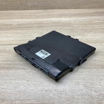 89981 0D140 MB285000 3332  Comfort/convenience module Toyota Yaris
