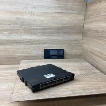 89981 0D140 MB285000 3332  Comfort/convenience module Toyota Yaris