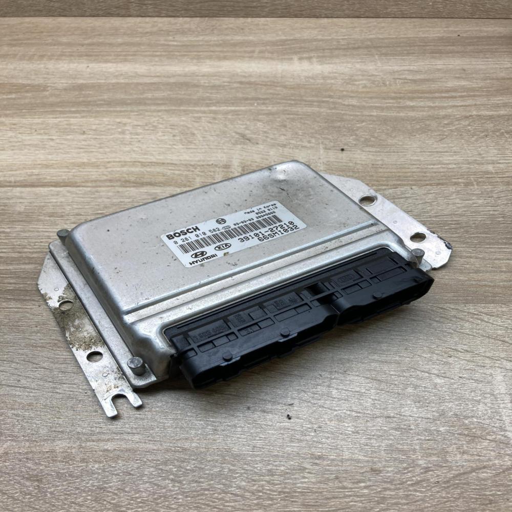 39101 27210 0281010582  Engine control unit/module ECU Hyundai Santa Fe