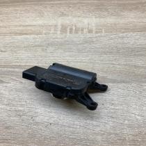 1K1907511C 0132801340  Air flap motor/actuator Volkswagen PASSAT B6