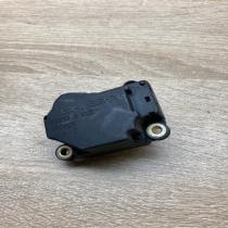 74933G 200803  Air flap motor/actuator Volvo XC90