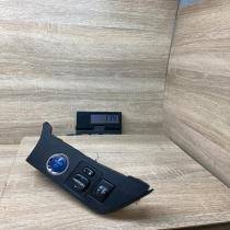 55446 0D070 0034361  Engine start stop button switch Toyota Yaris