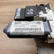 1K0959704B 993425 100  Rear door window regulator motor Volkswagen Touran I