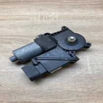 119830 301 05073112  Rear door window regulator motor Mercedes-Benz A W168