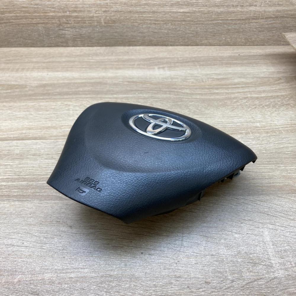 45130 02290 0111457  Steering wheel airbag Toyota Auris 150