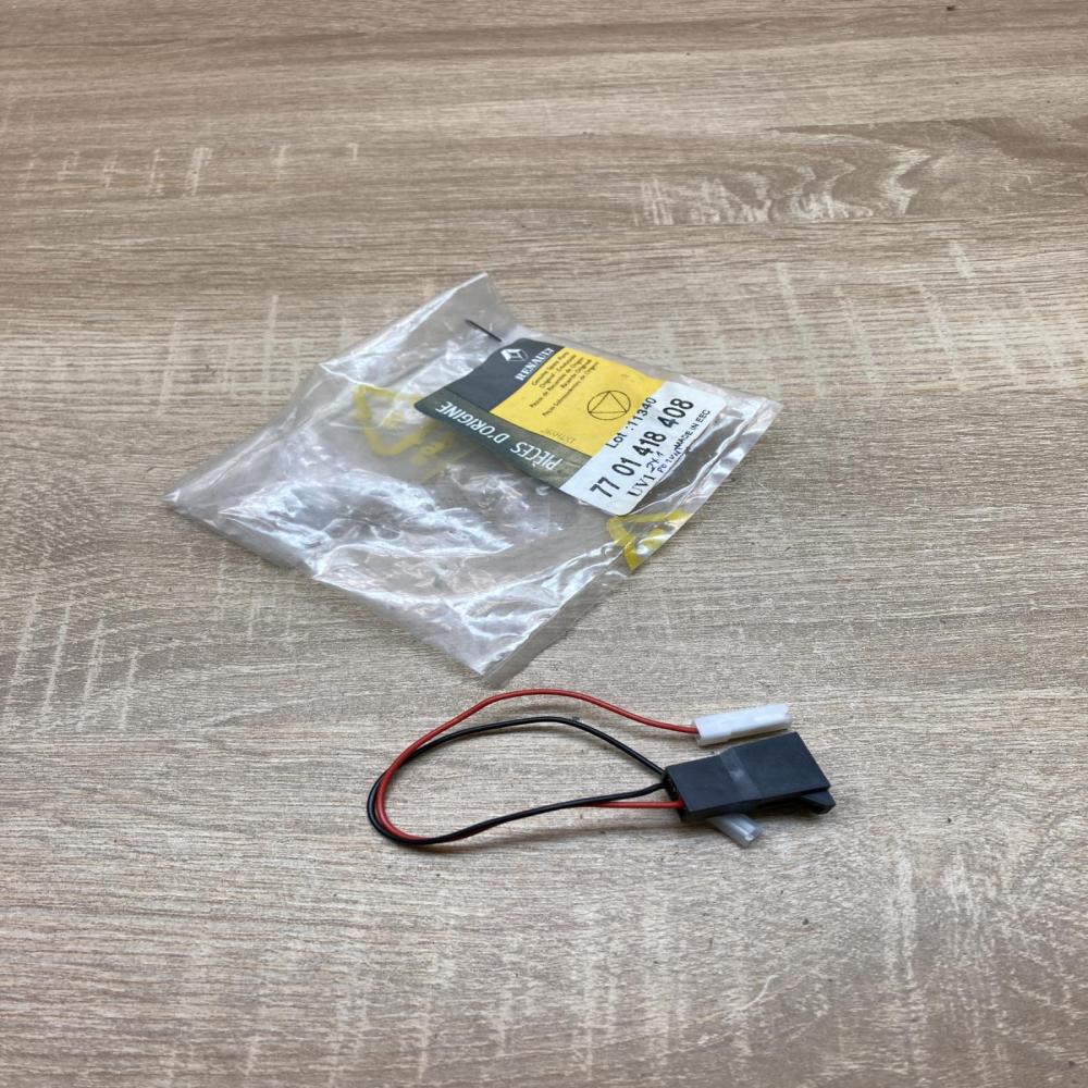 7701418408   Plug wire Renault Laguna III