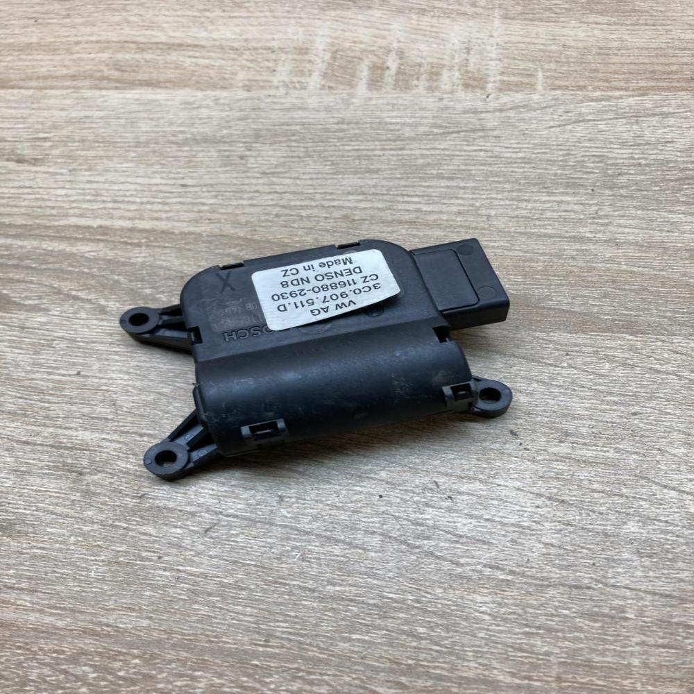 3C0907511D   Air flap motor/actuator Volkswagen PASSAT B6