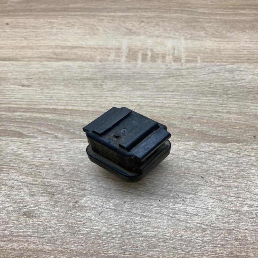 28610 67010 2861067010 156700 0671 Glow plug pre-heat relay Toyota Avensis T270