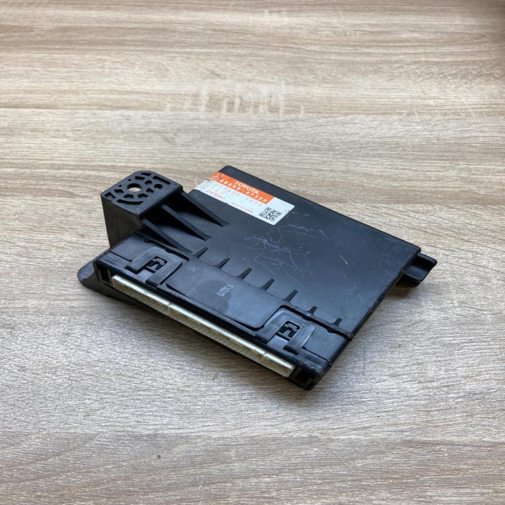 88650 47320 177800 1632  Air conditioner control unit module Toyota Prius (XW30)