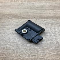 4F0820511A 0132801359  Air flap motor/actuator Audi A6 S6 C6 4F