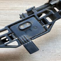 8200008430   Front door exterior handle/bracket Renault Laguna II